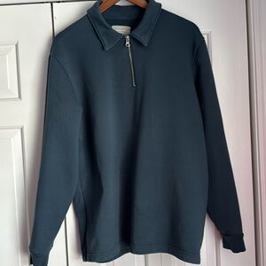 Everlane 💯 organic cotton men’s quarter zip; size MEDIUM ;steel blue color